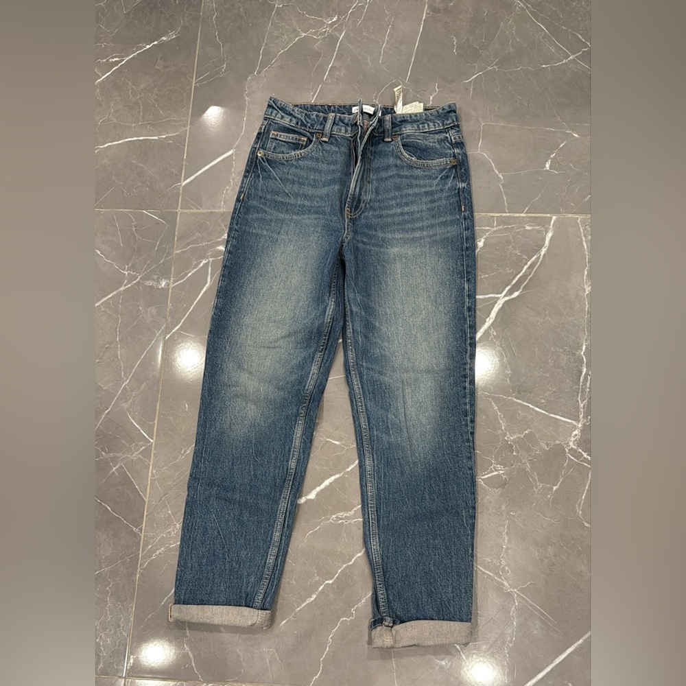 Zara jeans size 4